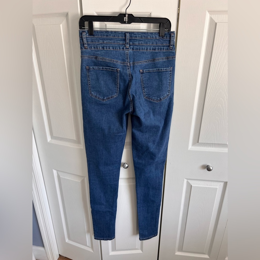 ALLOY Blue High Rise Jeans - Picture 3 of 4
